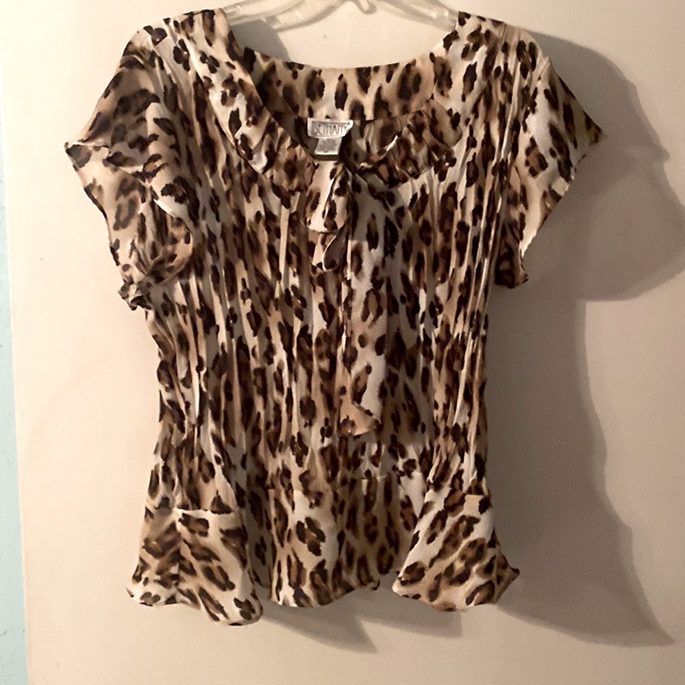 Sleeveless Leopard Blouse